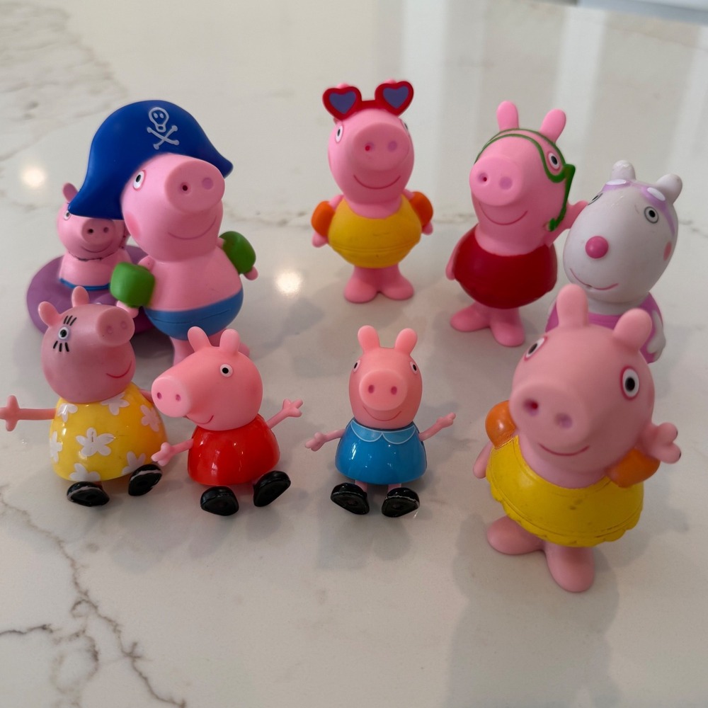 Peppa Pig Figure Lot Pirate Beach Swimming Theme George Mummy Suzy 8pc Set